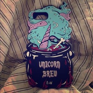 Unicorn brew iPhone 7plus soft case.
